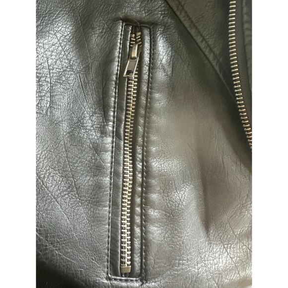 Torrid Black Vegan Leather Jacket - Sz. 5X - Picture 5 of 7